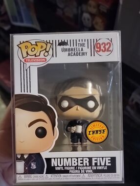 Funko Pop! Television The Umbrella Academy Number Five - Black Chase Edition